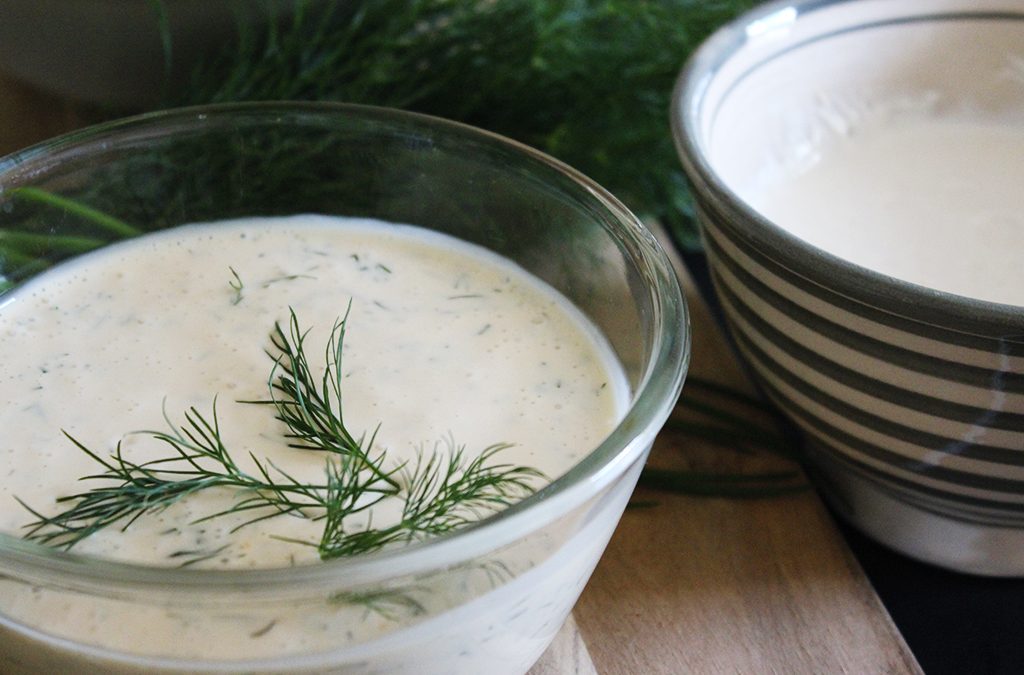 Honig-Senf-Dill Sauce